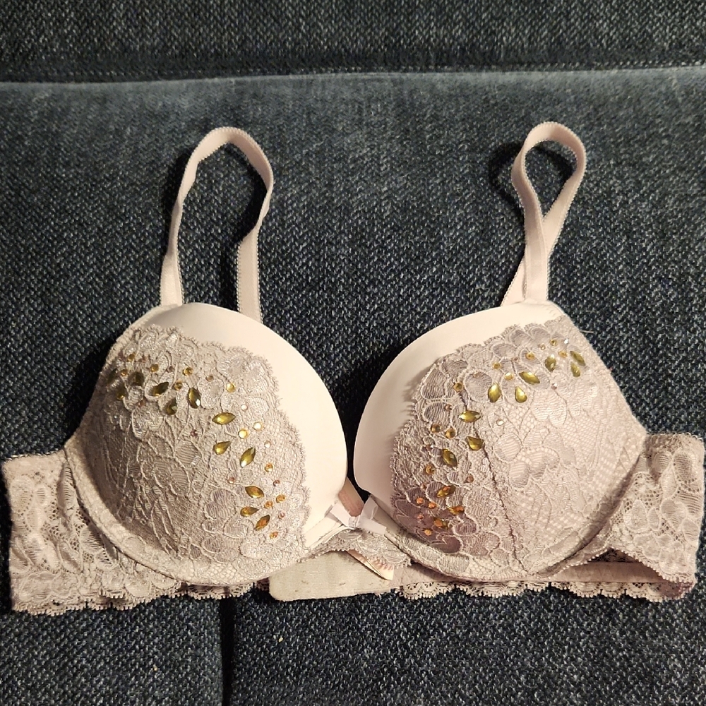 Victoria's Secret Pink Lace Bra with Gold Details